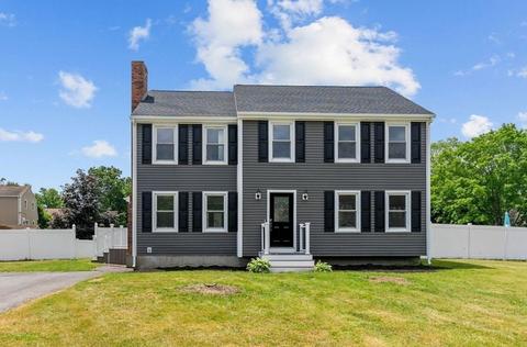 10 Bearcourt, Attleboro, MA 02703