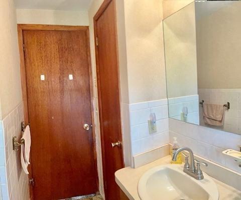 27 Warwick Rd, Chicopee, MA 01020 photo 17