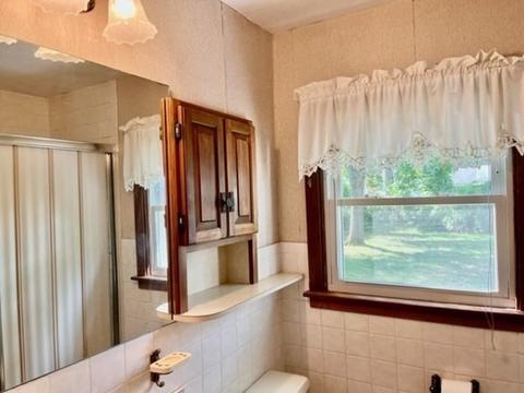 27 Warwick Rd, Chicopee, MA 01020 photo 15