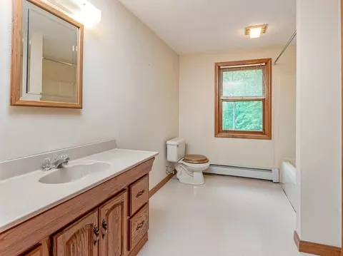 6 Longview Ave, Webster, MA 01570 photo 29