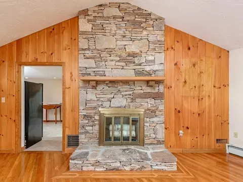 6 Longview Ave, Webster, MA 01570 photo 13