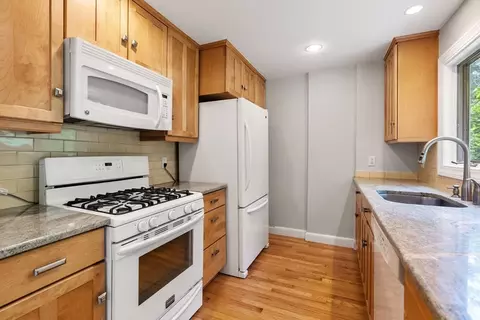 56 River Rd, Weston, MA 02493 photo 9