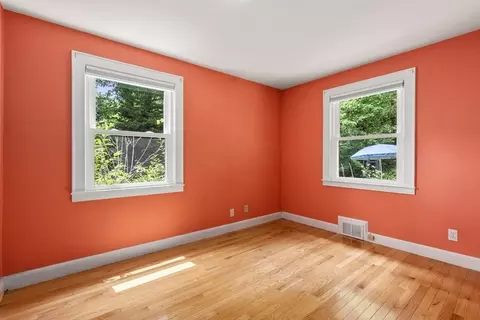 56 River Rd, Weston, MA 02493 photo 13