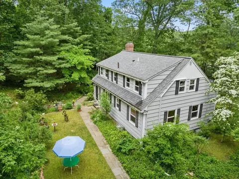 56 River Rd, Weston, MA 02493 photo 2