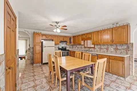 2 Saint Anthonys Ln, Gloucester, MA 01930 photo 17