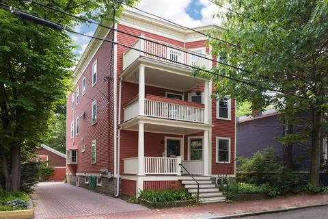 36 Antrim St #3, Cambridge, MA 02139