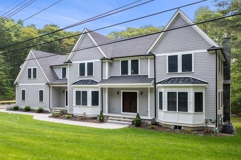127 North St, Lexington, MA 02420