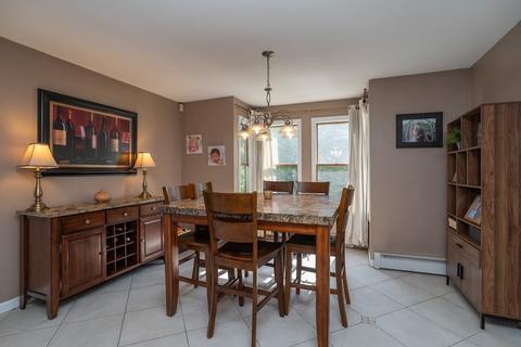 20 Rosella St, Springfield, MA 01118 photo 11