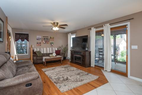 20 Rosella St, Springfield, MA 01118 photo 5