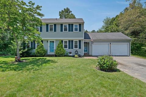 4 Carpenter Ln, Marshfield, MA 02050