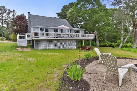 87 Lighthouse Ln, Mashpee, MA 02649 photo 8
