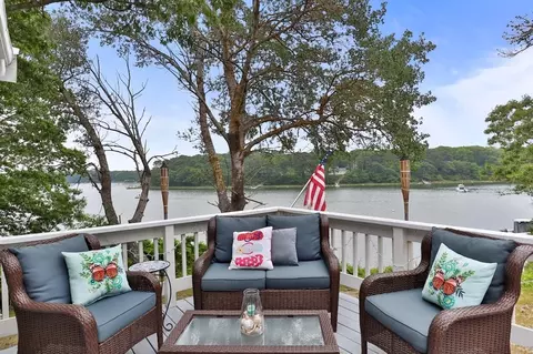 87 Lighthouse Ln, Mashpee, MA 02649 photo 7
