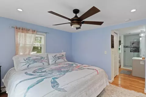 87 Lighthouse Ln, Mashpee, MA 02649 photo 17