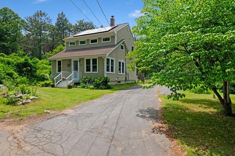 38 Cottage Rd, Newbury, MA 01951