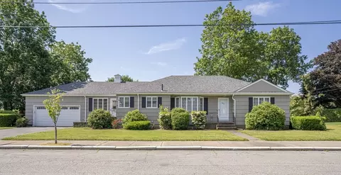 107 Nichols St, Fall River, MA 02720 photo 1