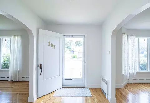 107 Nichols St, Fall River, MA 02720 photo 11