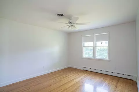 107 Nichols St, Fall River, MA 02720 photo 23