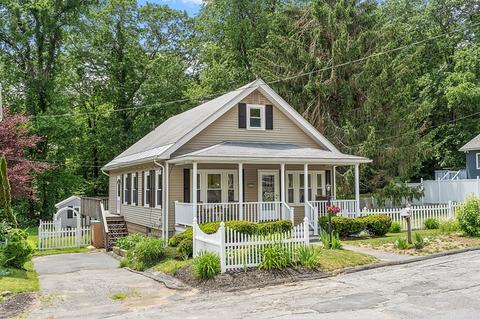 75 Cottage St, Fitchburg, MA 01420