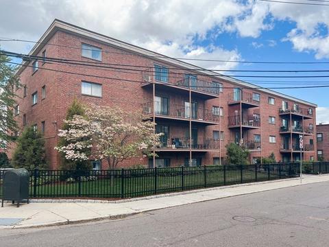 26 Waverly St #405, Brighton, MA 02135