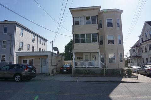 278-282 High St, Lawrence, MA 01841
