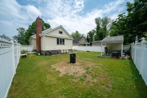 148 Gilbert Ave, Springfield, MA 01119 photo 30