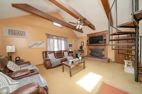 148 Gilbert Ave, Springfield, MA 01119 photo 6