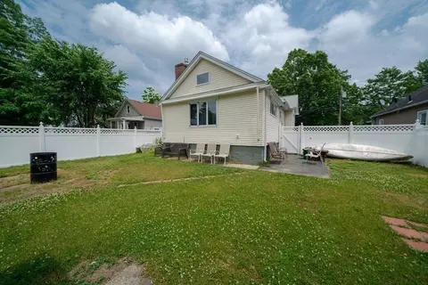 148 Gilbert Ave, Springfield, MA 01119 photo 29
