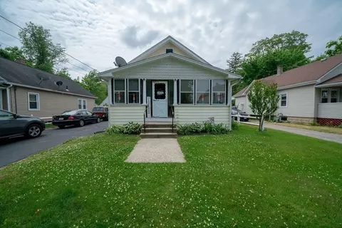 148 Gilbert Ave, Springfield, MA 01119 photo 33