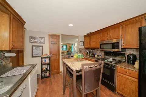 148 Gilbert Ave, Springfield, MA 01119 photo 8
