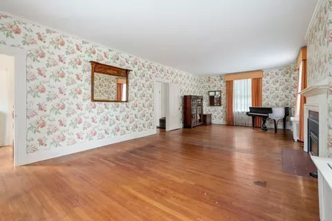244 Gardner St, Hingham, MA 02043 photo 5