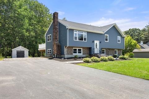 18 Meadowbrook Dr, East Bridgewater, MA 02333