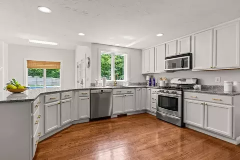 43 Rainbow Dr, Barnstable, MA 02632 photo 13