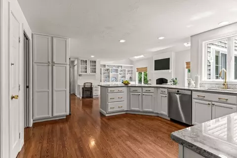 43 Rainbow Dr, Barnstable, MA 02632 photo 12