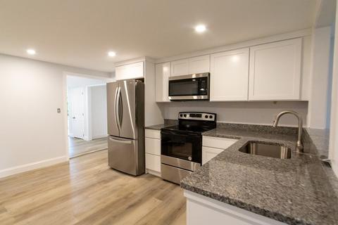 127 Cape Cod Ave, Plymouth, MA 02360