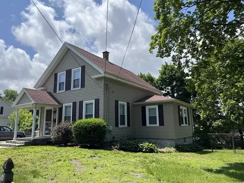 18 Granite St, Weymouth, MA 02188