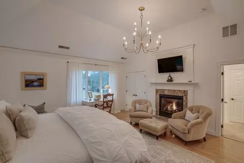 11 Eagle Ct, Ipswich, MA 01938 photo 24