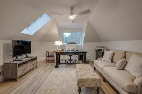 11 Eagle Ct, Ipswich, MA 01938 photo 18