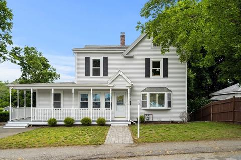136 Bunker Hill Ln, Quincy, MA 02169