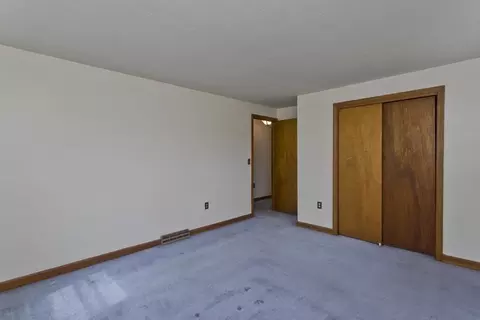 135 Starling Rd, Springfield, MA 01119 photo 10