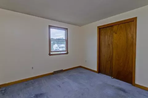 135 Starling Rd, Springfield, MA 01119 photo 11