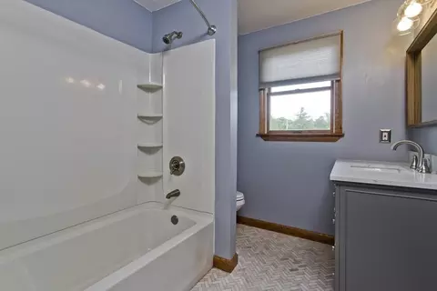 135 Starling Rd, Springfield, MA 01119 photo 7