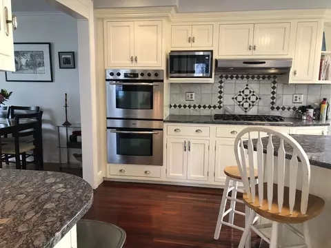 7 Scribner Rd, Hyde Park, MA 02136