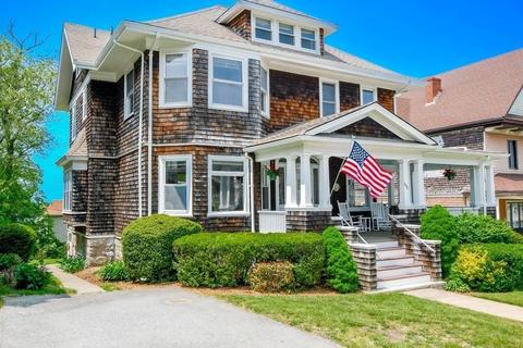 896 Rock St, Fall River, MA 02720 photo 3