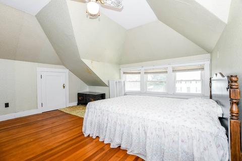 896 Rock St, Fall River, MA 02720 photo 34