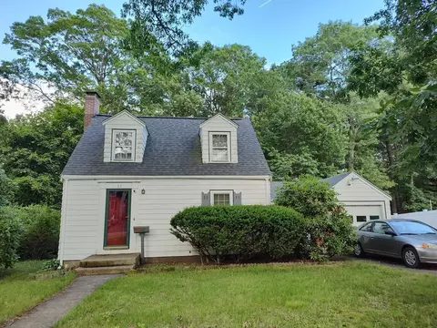 32 Harold St, Sharon, MA 02067