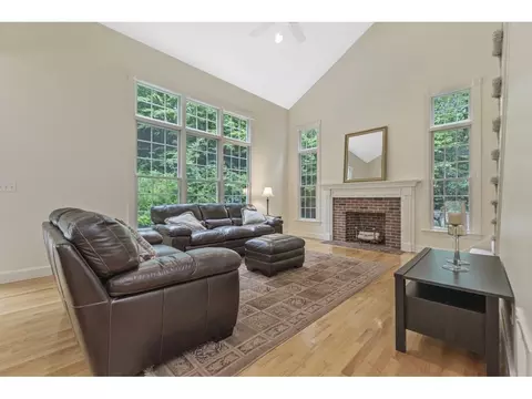 33 Shaker Rd, Harvard, MA 01451 photo 2