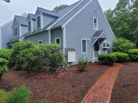 105 Shellback Way #105, Mashpee, MA 02649 photo 21