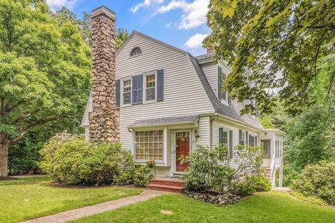61 Burlington St, Lexington, MA 02420