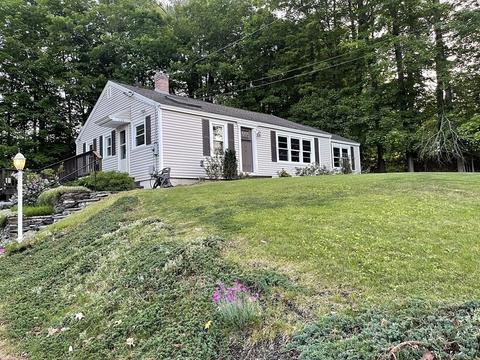126 Lindell Ave, Leominster, MA 01453