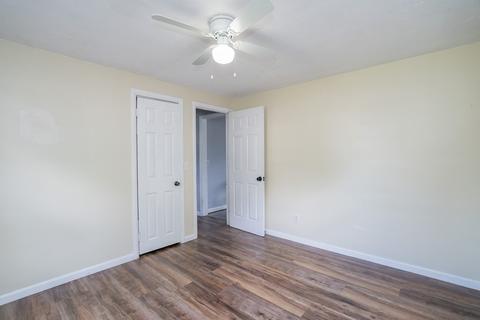 181 Shawmut St, Springfield, MA 01108 photo 12
